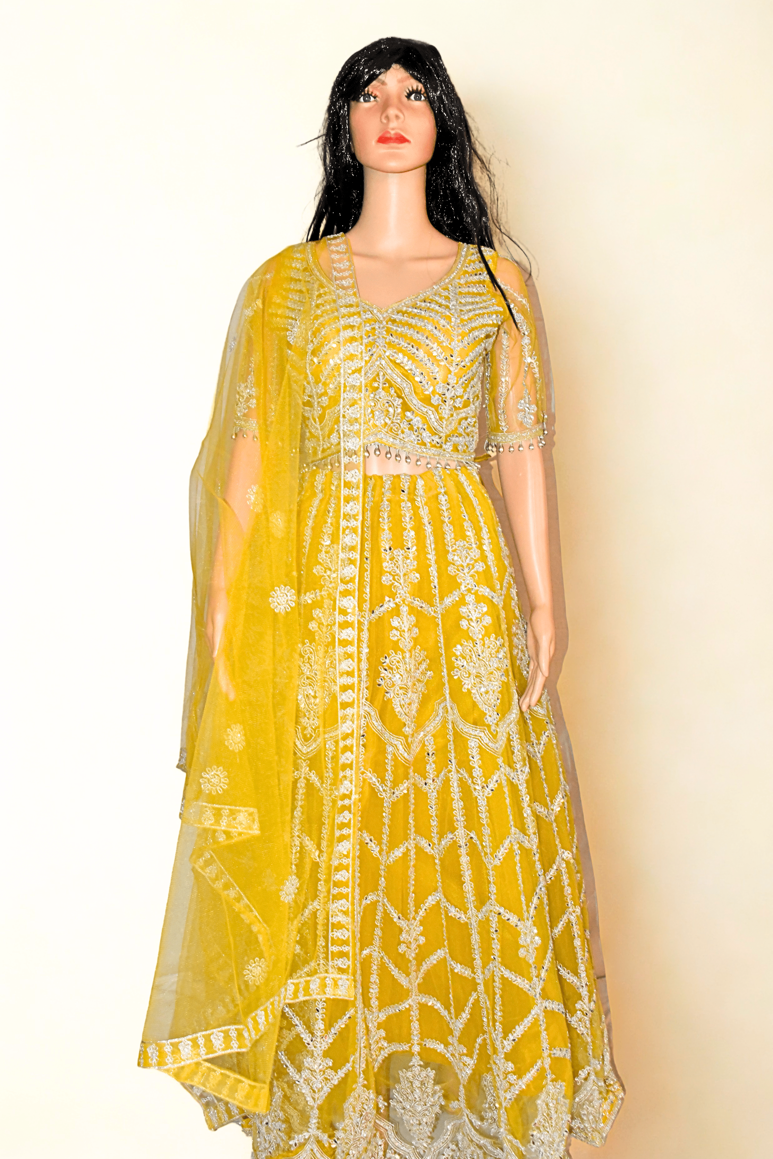 TRADITIONAL LEHENGA CHOLI WITH DUPATTA