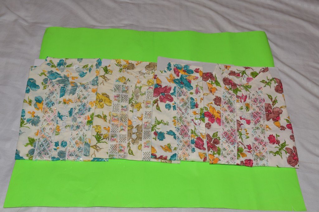 GIRL'S WEAR PRINTED TOP WITH BUTTON