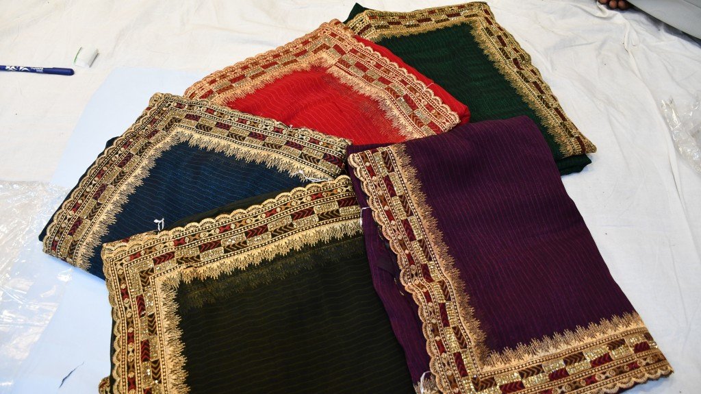 WOMEN'S WEAR FANCY EXCLUSIVE SAREE WITH BLOUSE