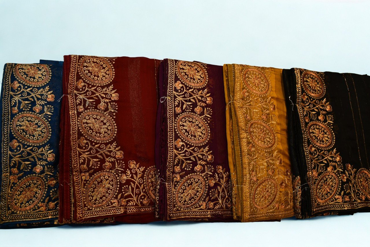 WOMEN'S WEAR FANCY EXCLUSIVE SAREE WITH BLOUSE