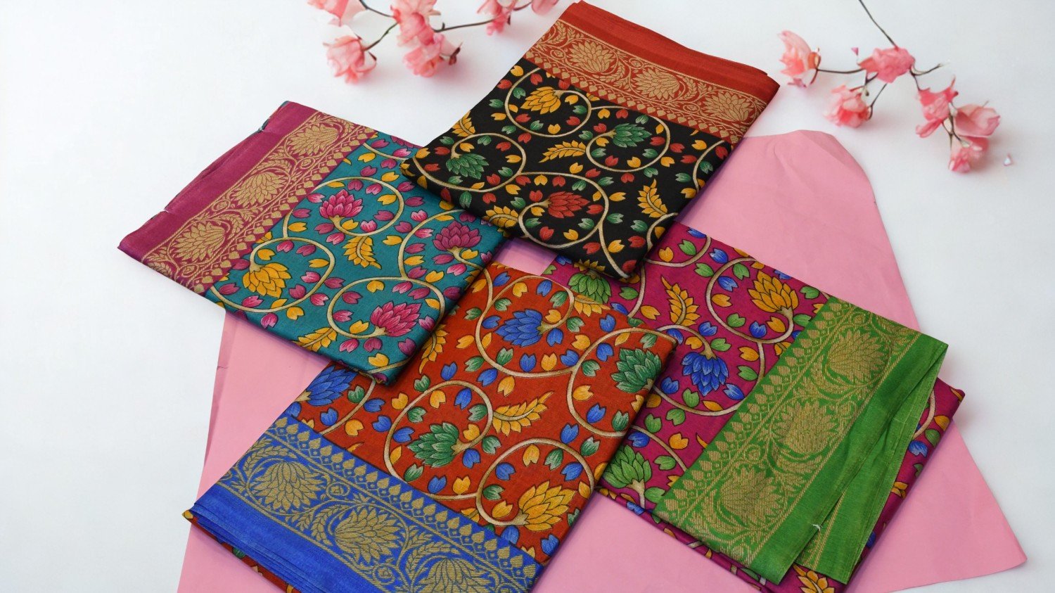 WOMEN'S WEAR FANCY EXCLUSIVE SAREE WITH BLOUSE