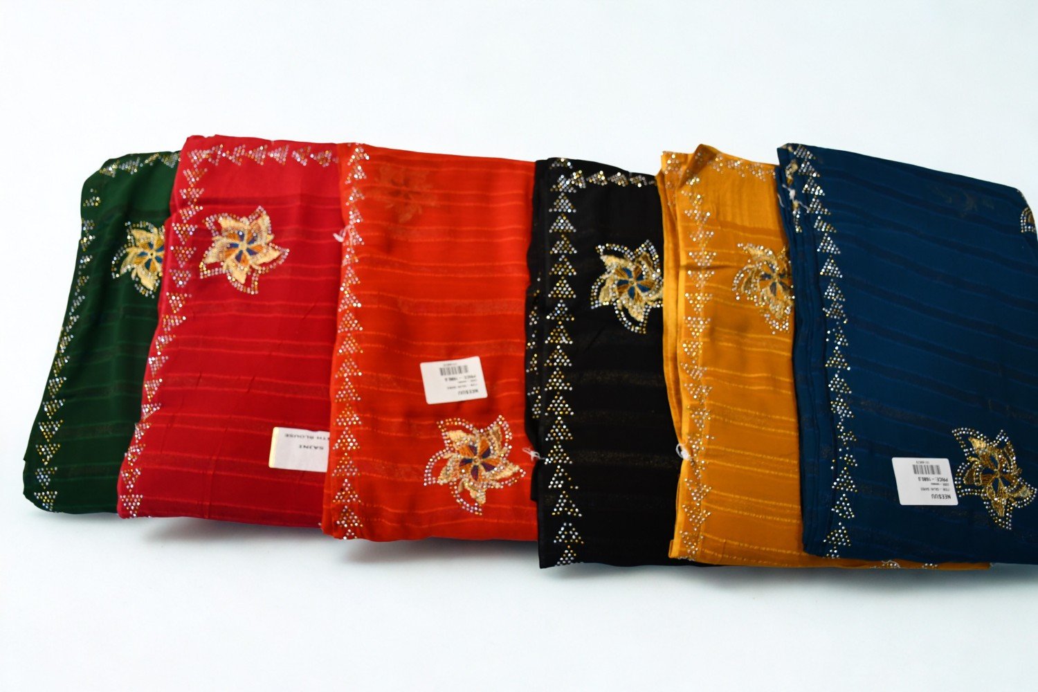 WOMEN'S WEAR FANCY EXCLUSIVE SAREE WITH BLOUSE