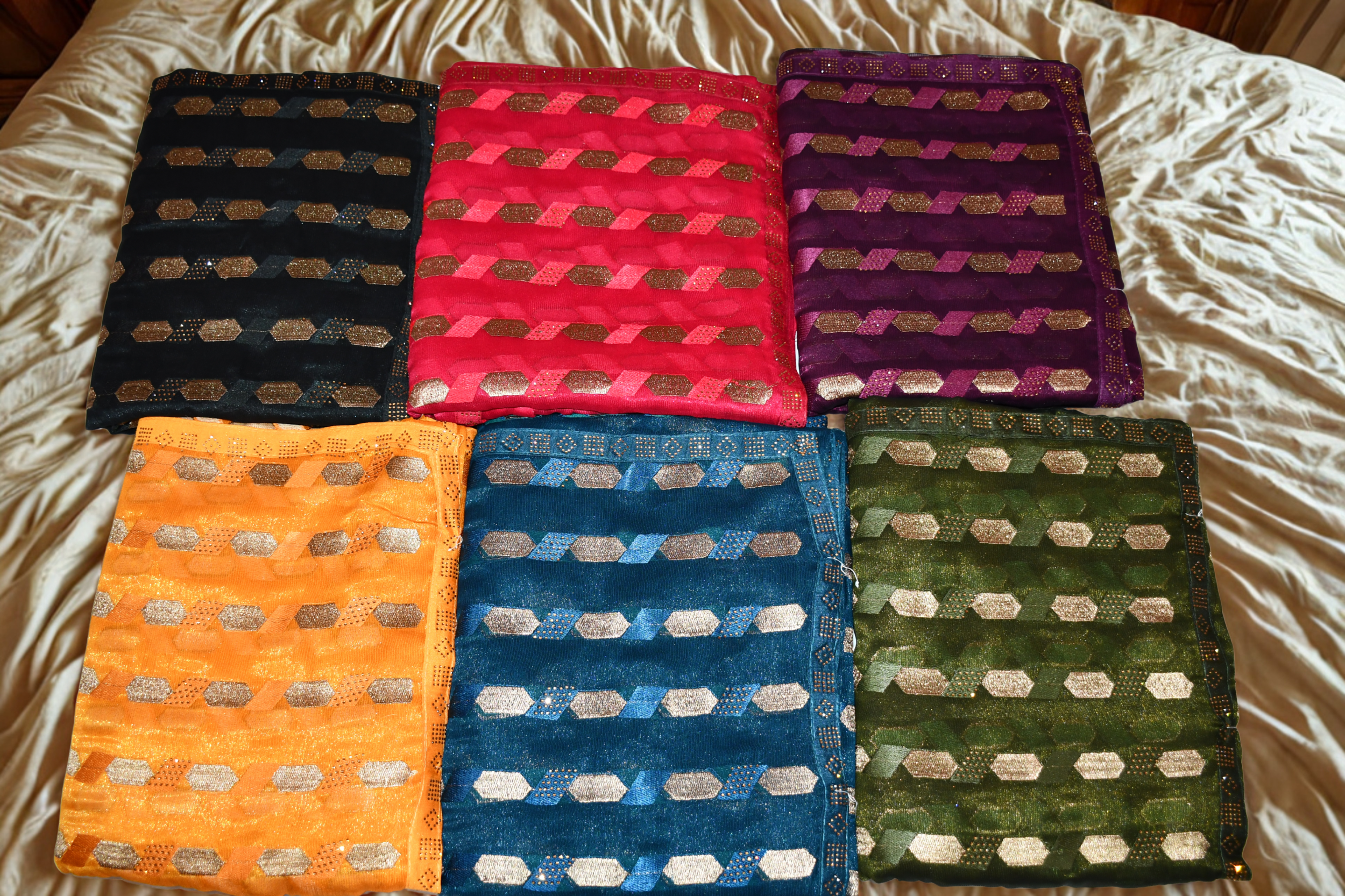 CHIFFON JACQUARD SAREE WITH BLOUSE