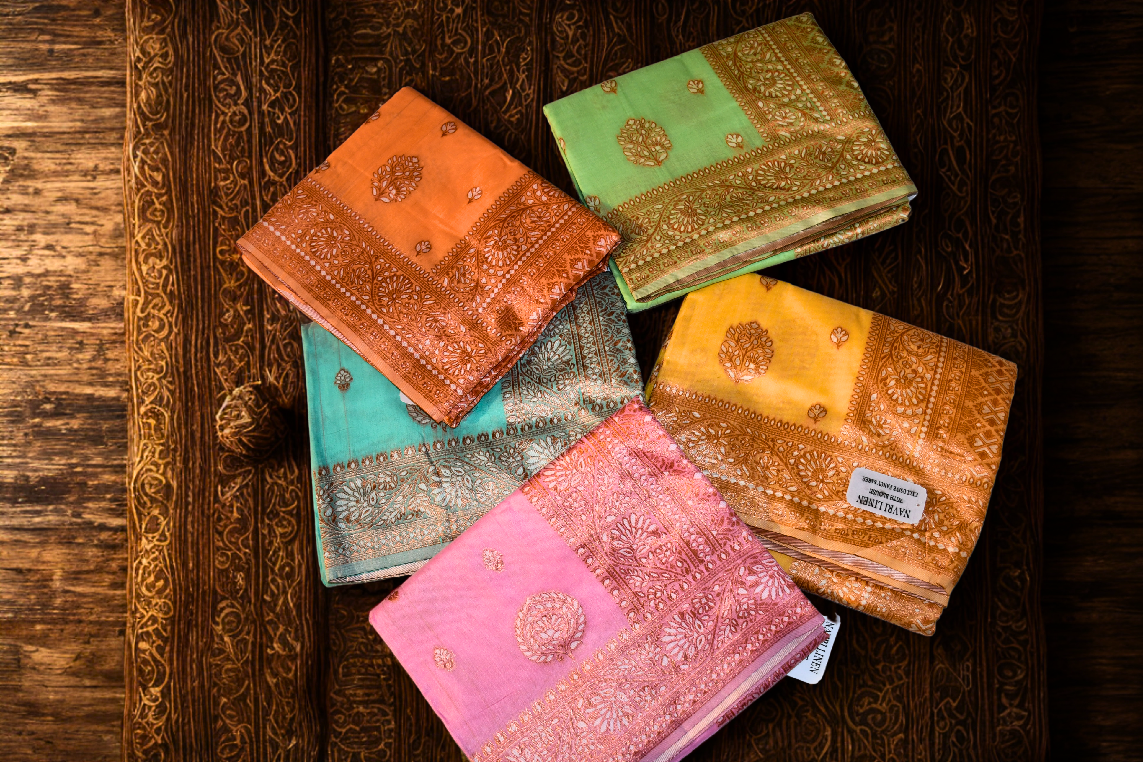 EXCLUSIVE NAVRI LINEN SILK BORDER SAREE WITH BLOUSE